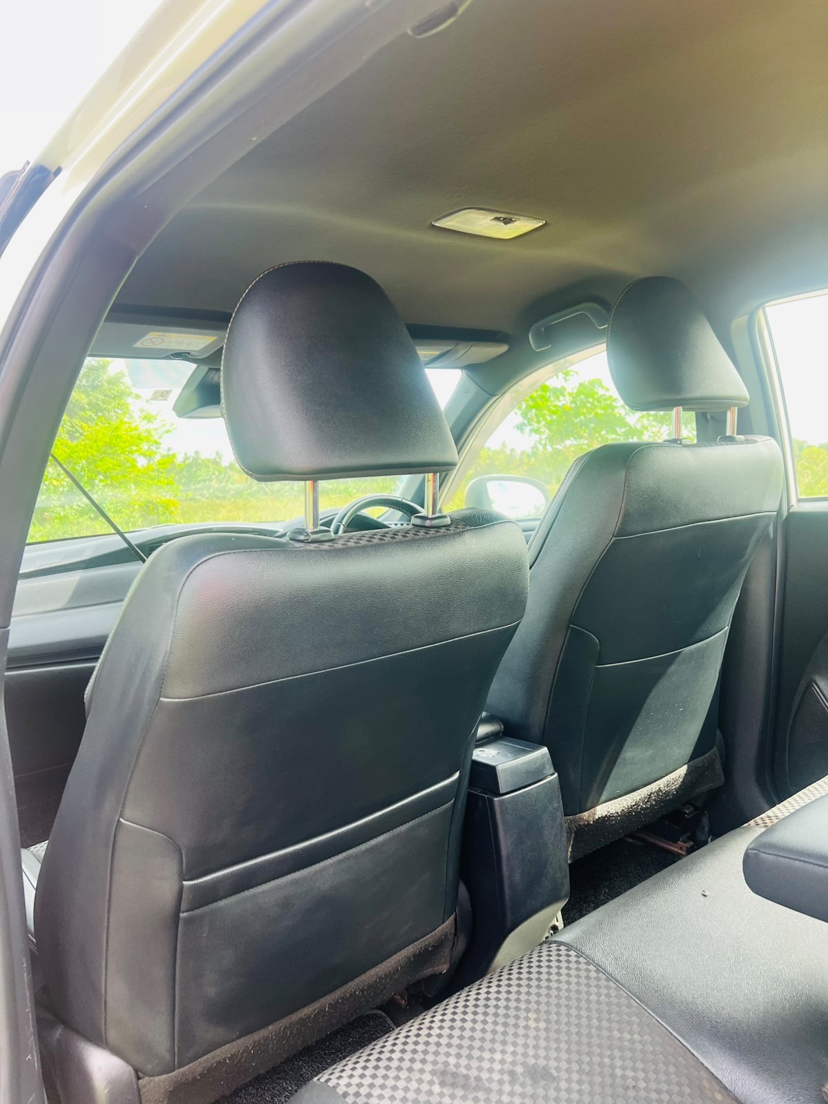 Toyota Axio 2017 - Used Car sale in Sri Lanka - patpat.lk