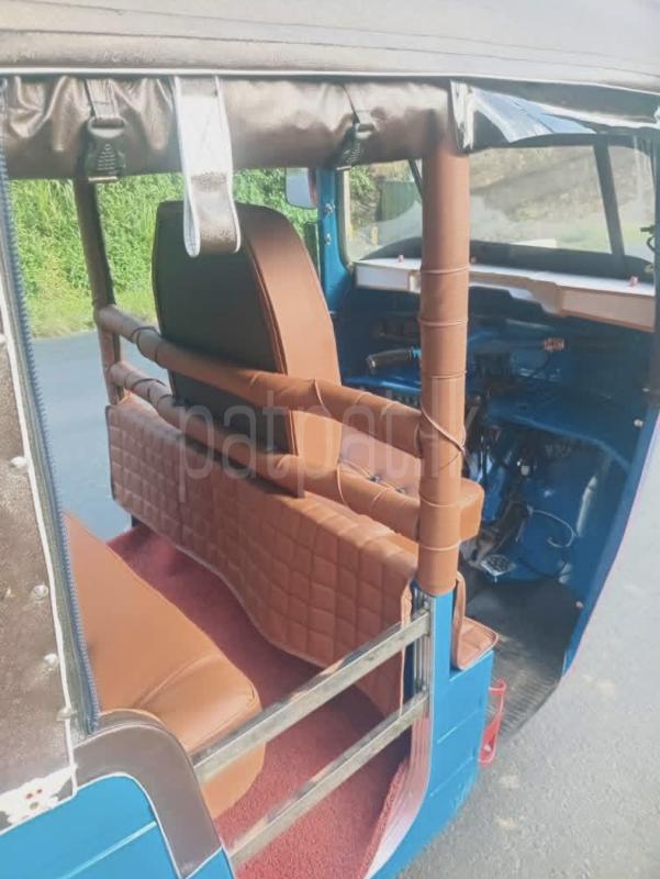 Bajaj Three Wheel 2004 - Used Three wheeler sale in Sri Lanka - patpat.lk