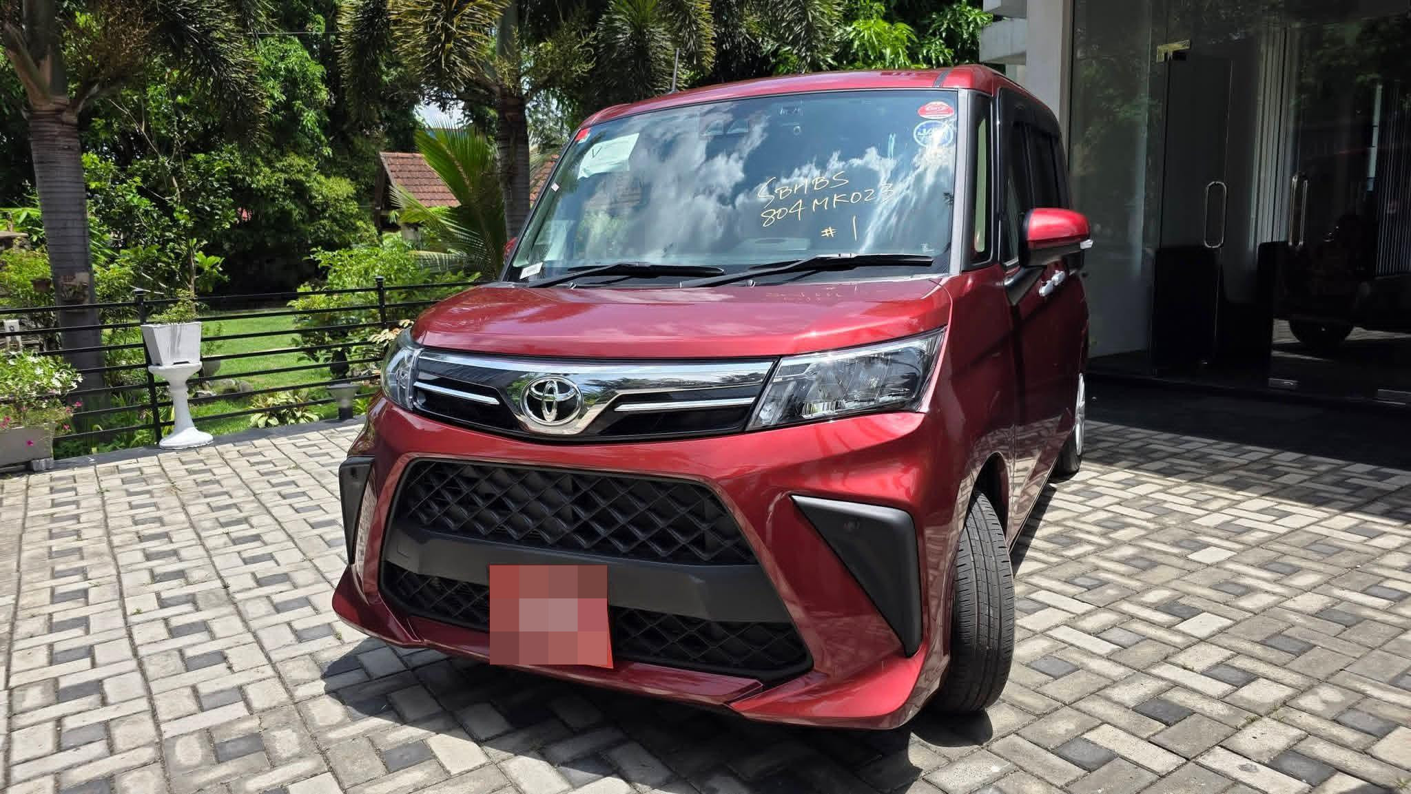 Toyota Roomy 2025 ads-image-1