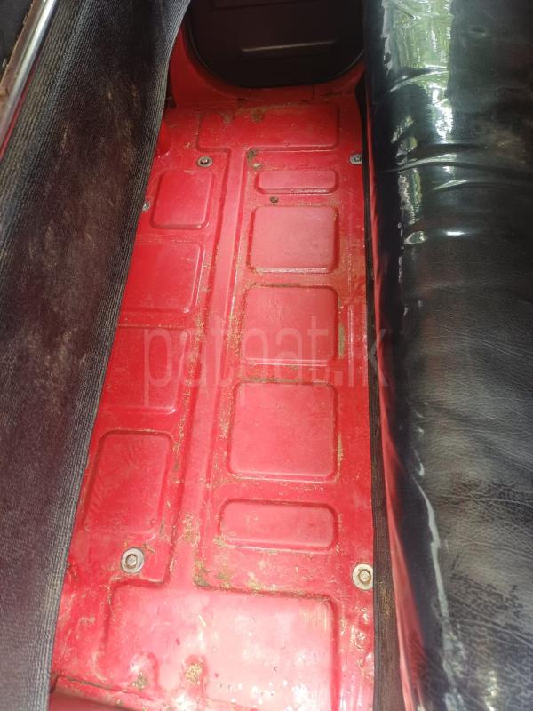 Bajaj 4 stroke 2011 - Used Three wheeler sale in Sri Lanka - patpat.lk
