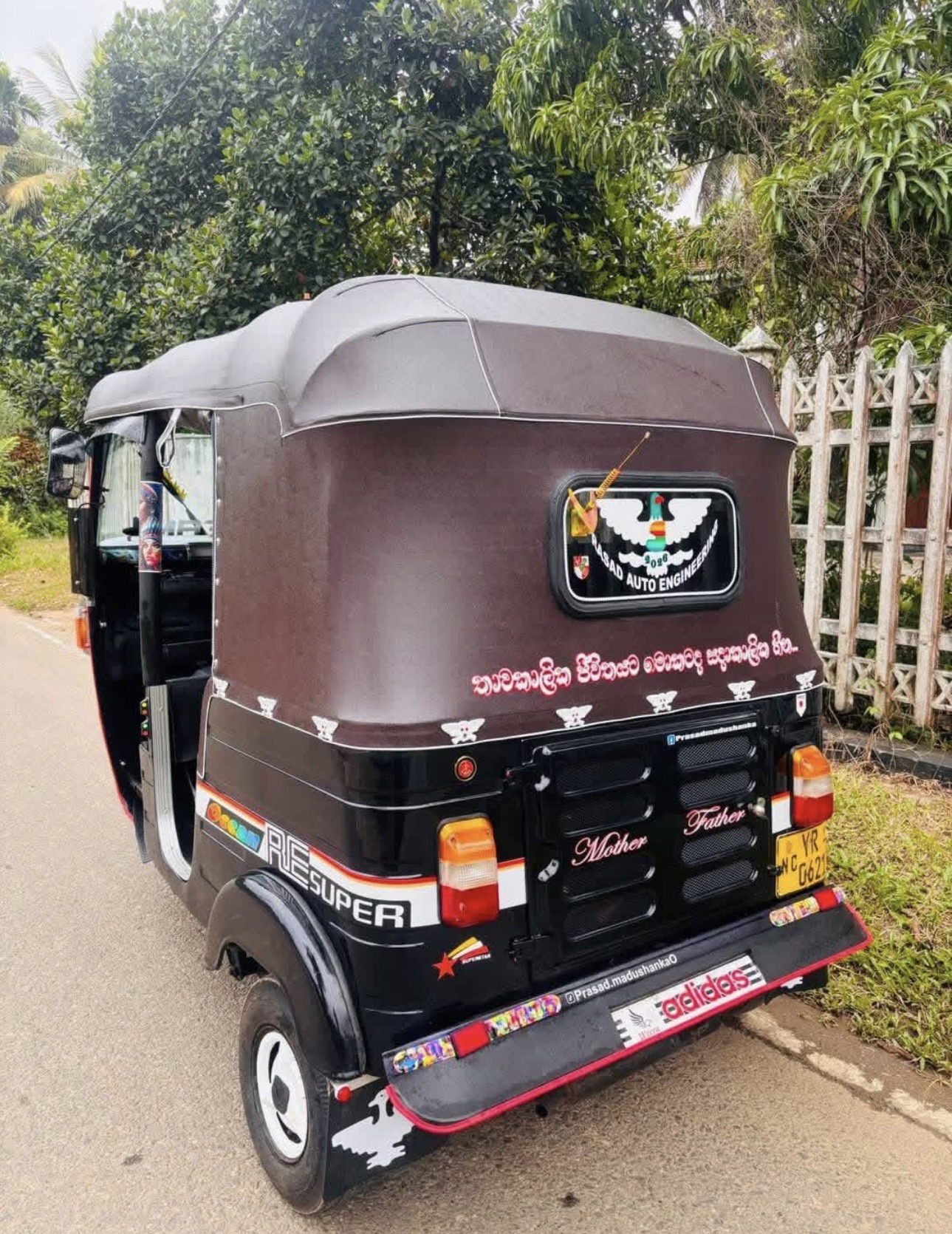Bajaj Three Wheel 2011 - பயன்படுத்தப்பட்டது முச்சக்கர வண்டி sale in Sri Lanka - patpat.lk
