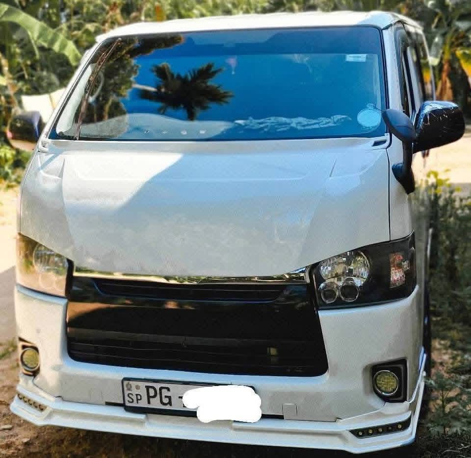 Toyota Hiace 2007 - Used Van sale in Sri Lanka - patpat.lk