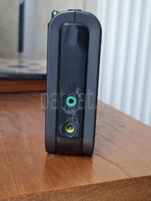 Sony Portable Digital Radio Speaker (Battery Powered) ads-image-1