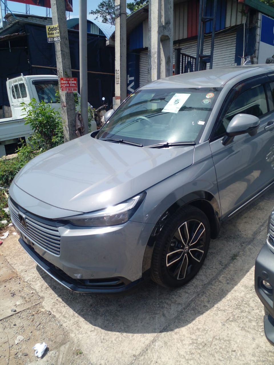 Honda Vezel 2025 - Reconditioned SUV sale in Sri Lanka - patpat.lk