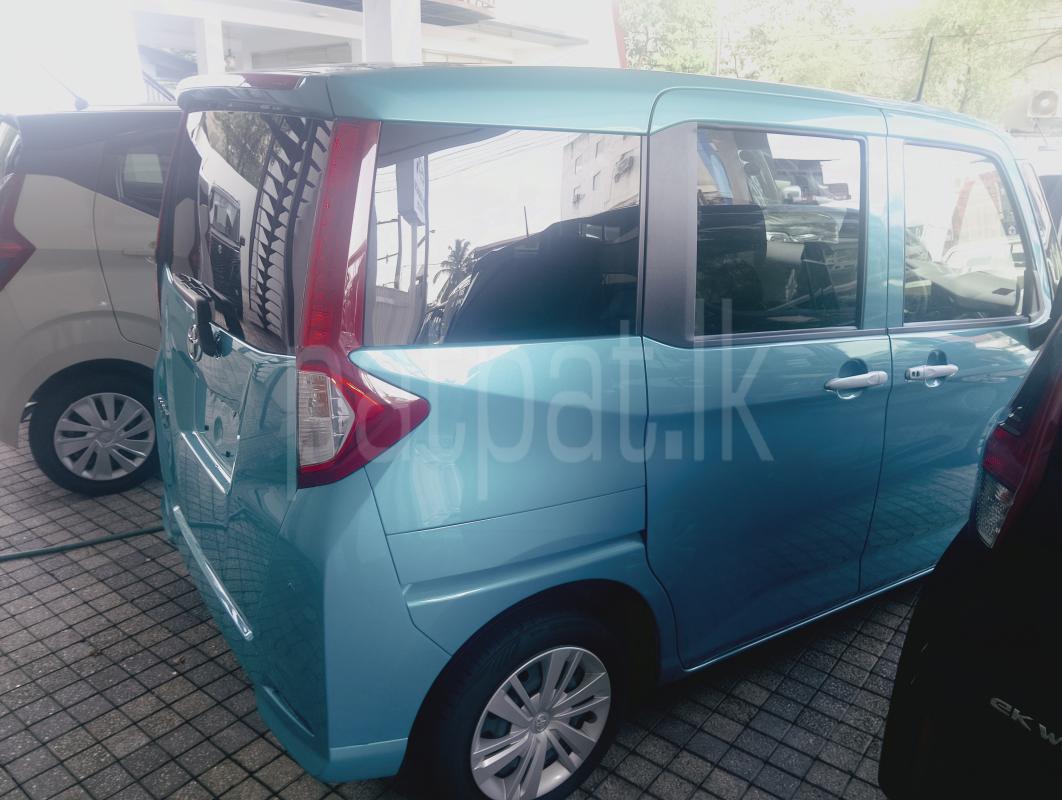 Advertisement image 4