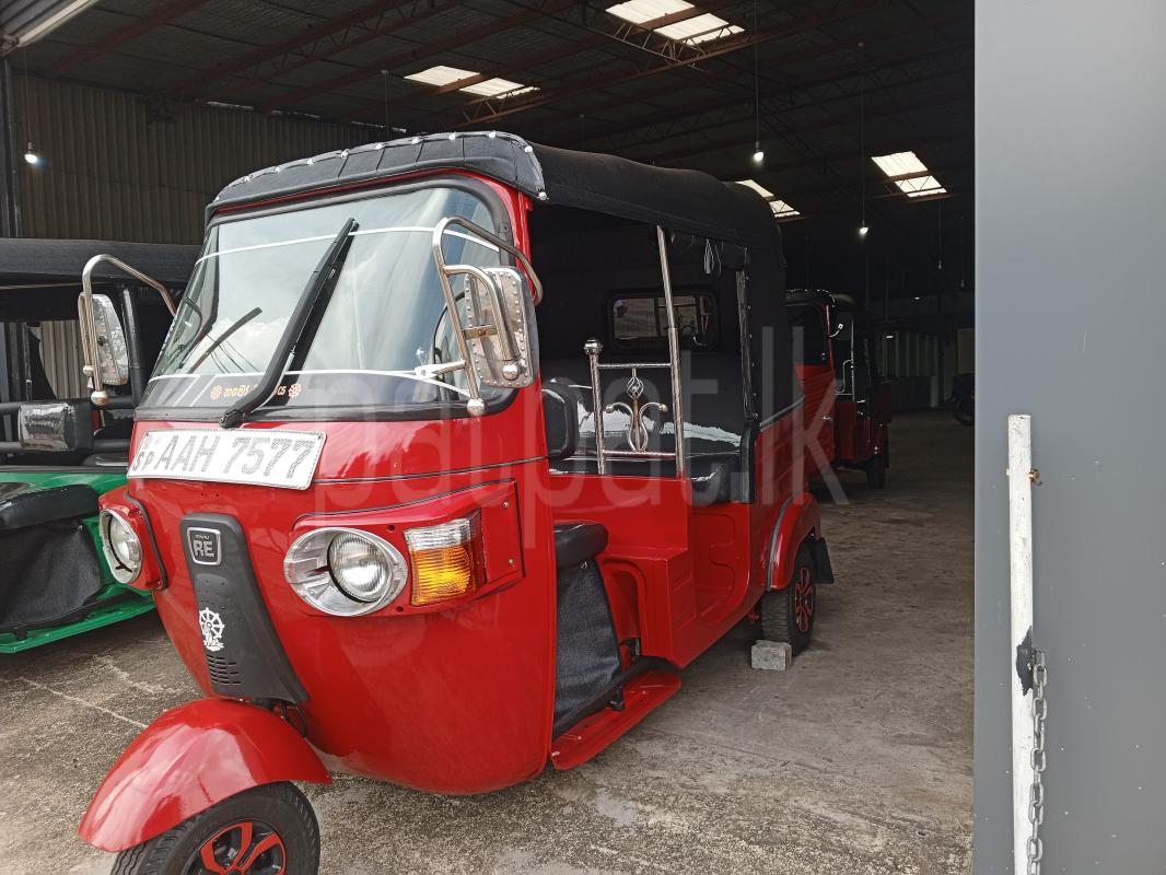 Bajaj Three Wheel 2013 - பயன்படுத்தப்பட்டது முச்சக்கர வண்டி sale in Sri Lanka - patpat.lk