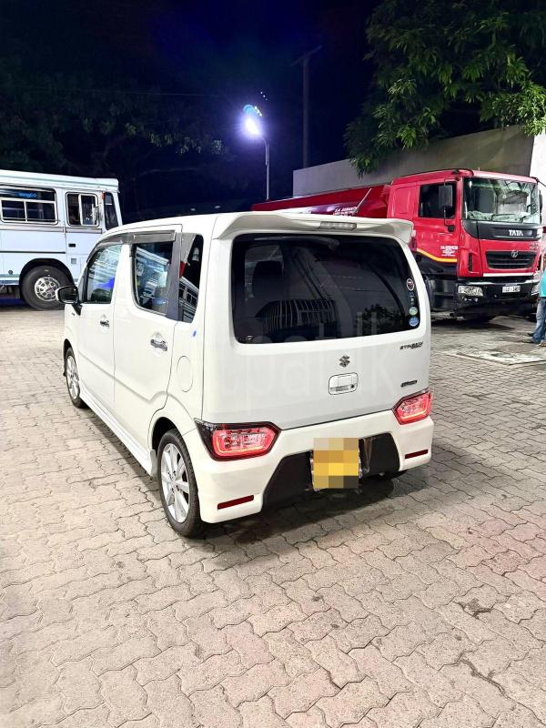 Suzuki Wagon R 2018 - பயன்படுத்தப்பட்டது கார் sale in Sri Lanka - patpat.lk