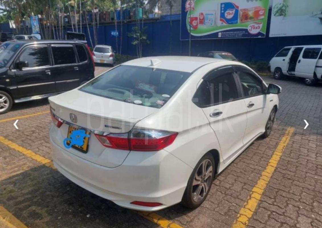 Honda City 2014 - பயன்படுத்தப்பட்டது கார் sale in Sri Lanka - patpat.lk