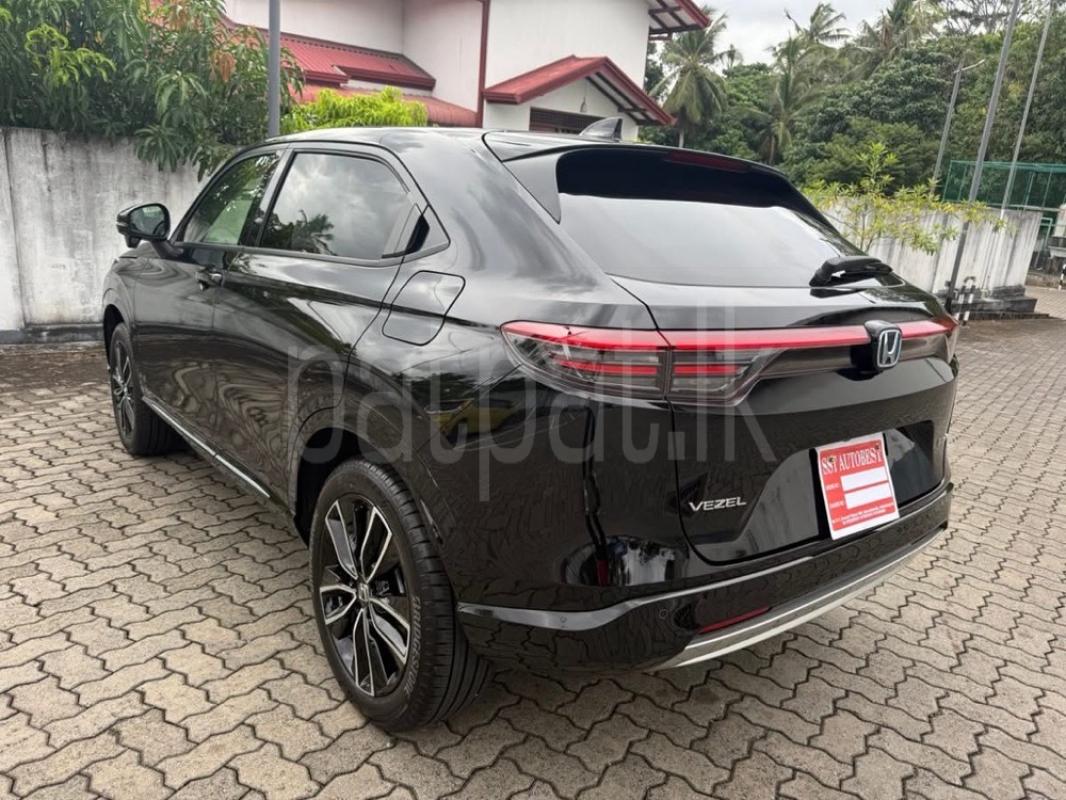 Advertisement image 6