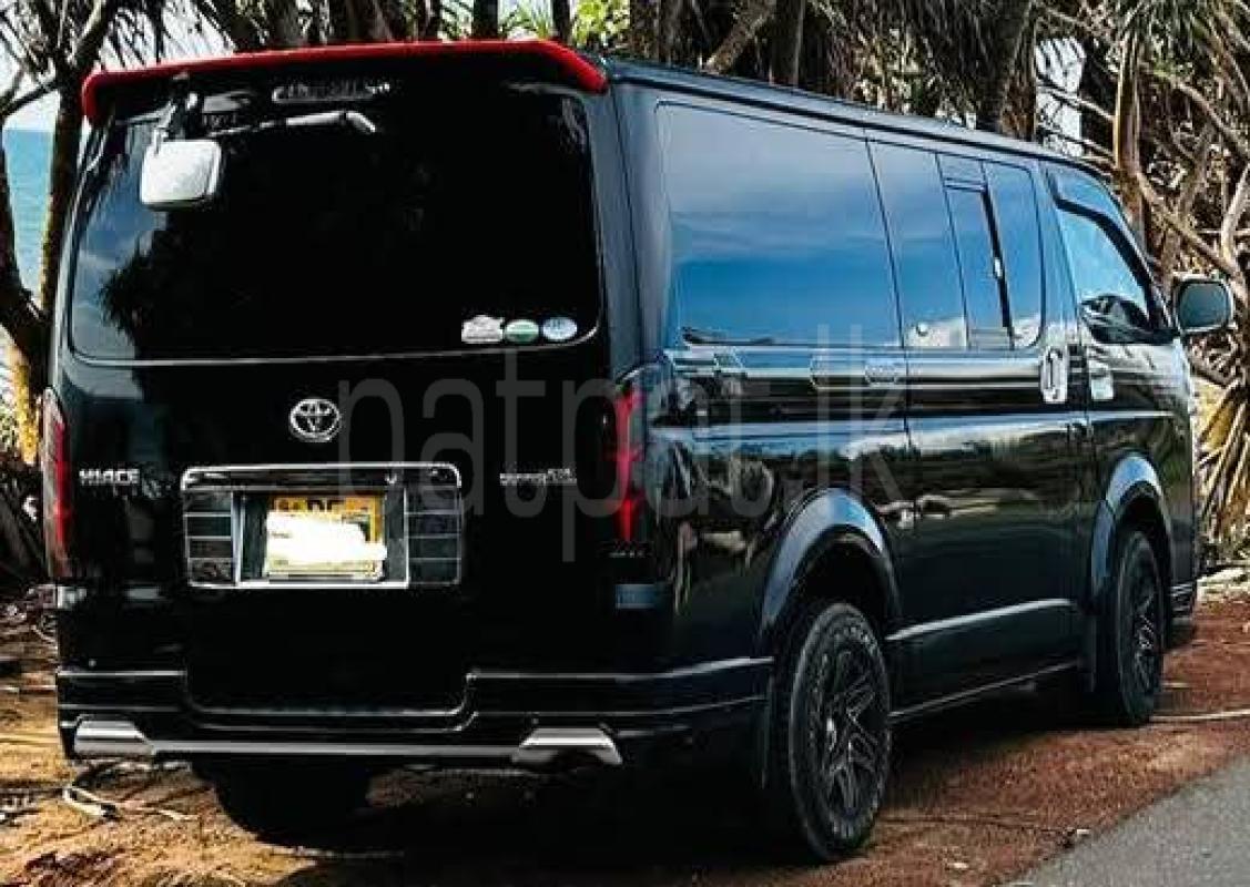 Advertisement image 6