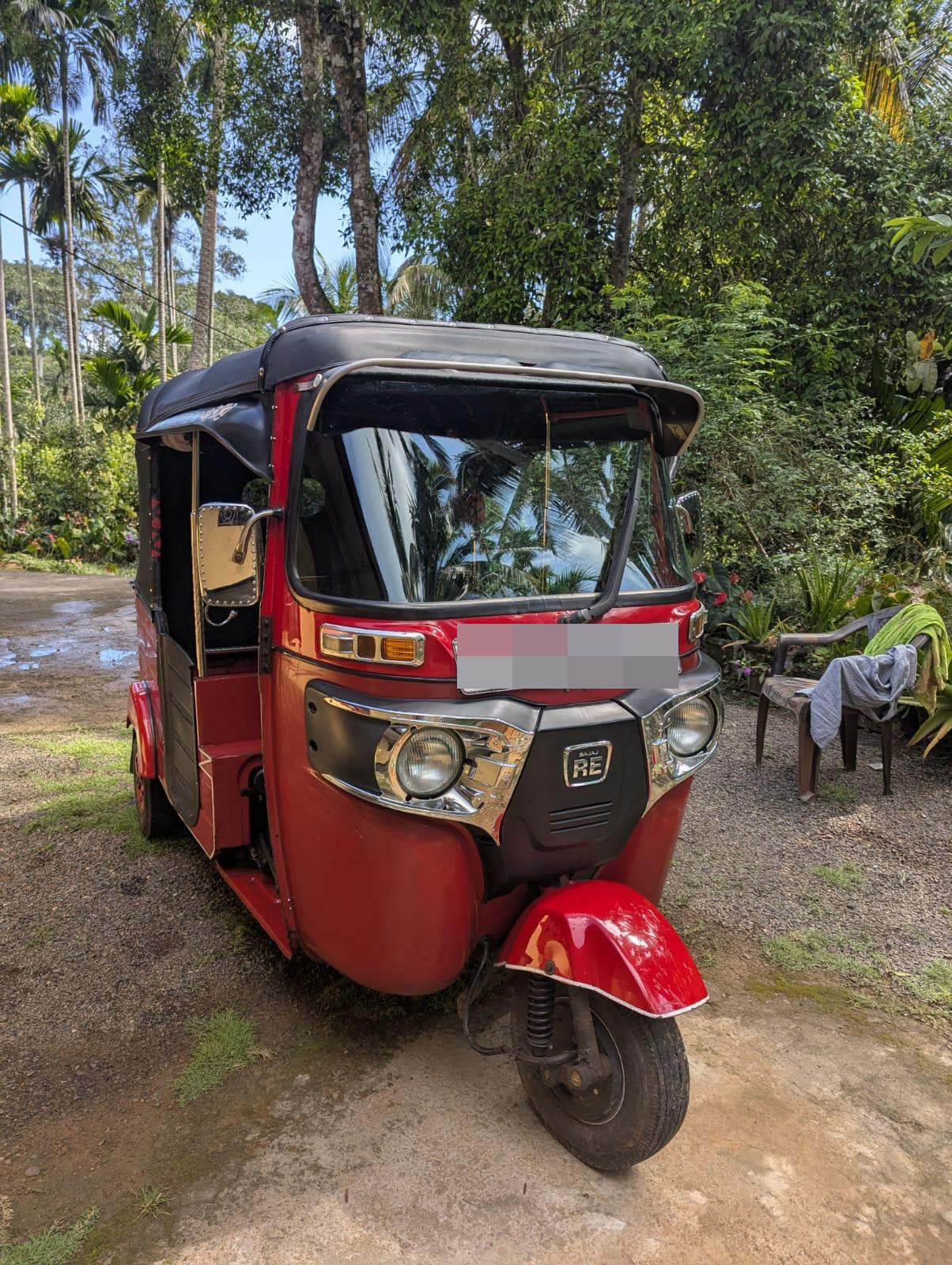 Bajaj Three Wheel 2015 - Used Three wheeler sale in Sri Lanka - patpat.lk