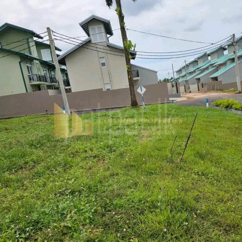 Residential Land for Sale in Kahathuduwa ads-image-1