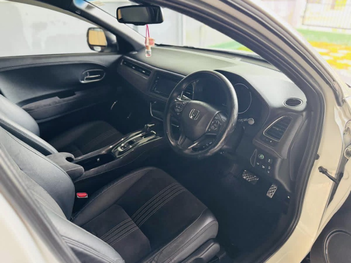 Honda Vezel 2019 - பயன்படுத்தப்பட்டது SUV sale in Sri Lanka - patpat.lk