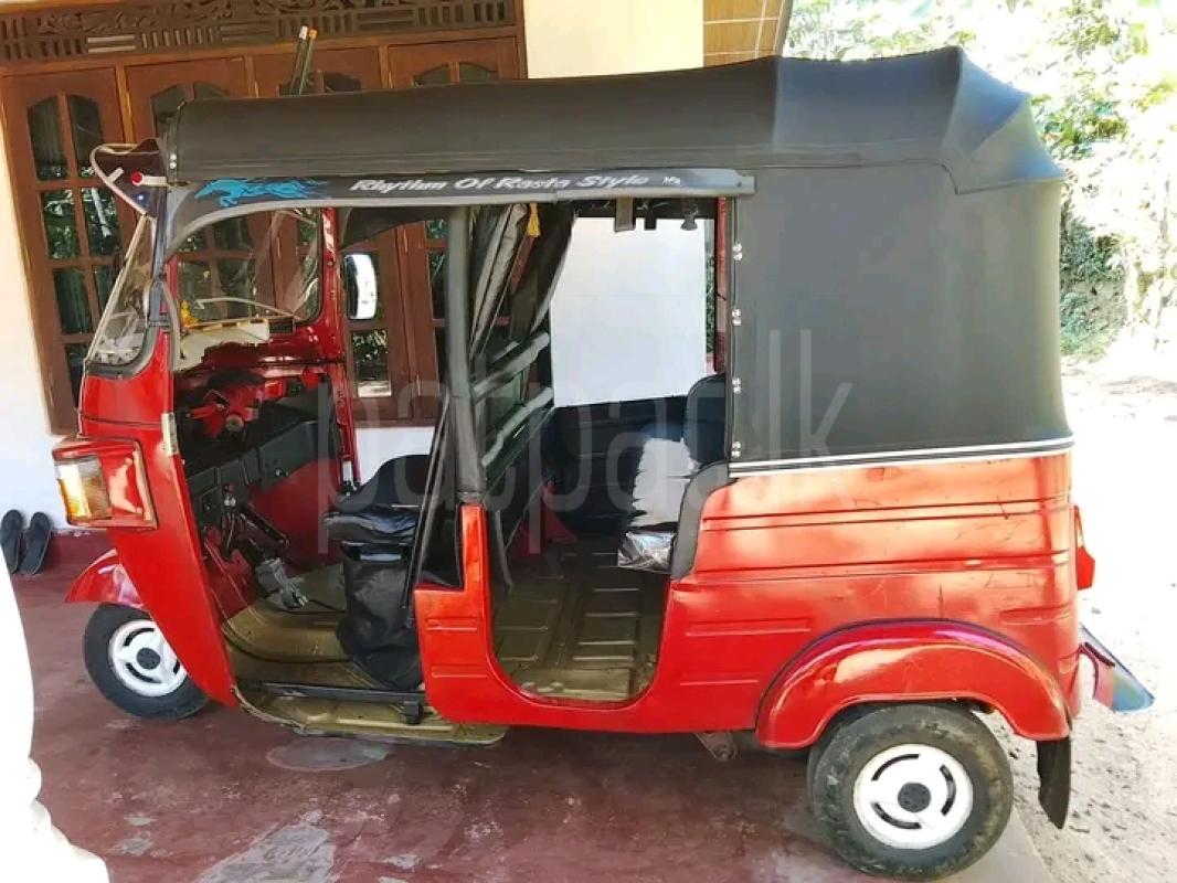 Bajaj Three Wheel 2011 - Used Three wheeler sale in Sri Lanka - patpat.lk