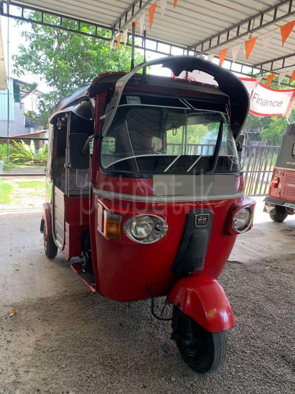 Bajaj 4 stroke 2013 - பயன்படுத்தப்பட்டது முச்சக்கர வண்டி sale in Sri Lanka - patpat.lk