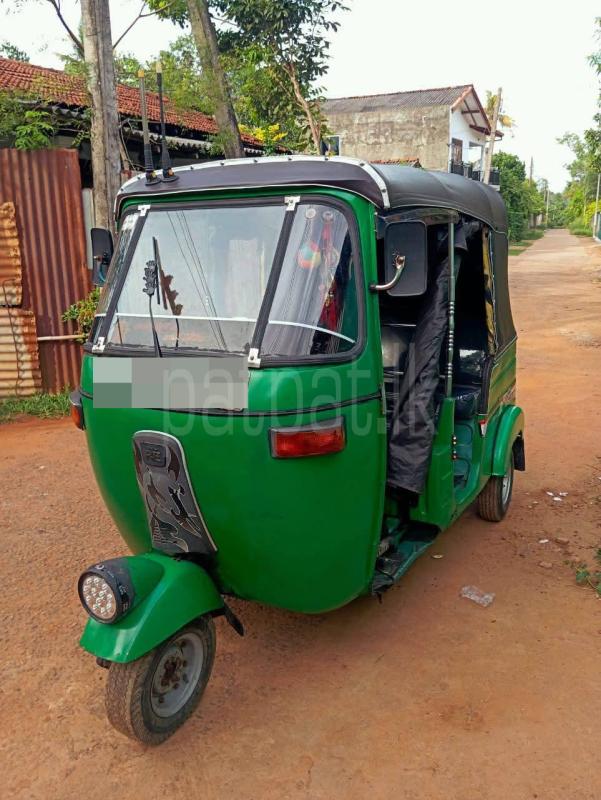 Bajaj Three Wheel 2002 - பயன்படுத்தப்பட்டது முச்சக்கர வண்டி sale in Sri Lanka - patpat.lk