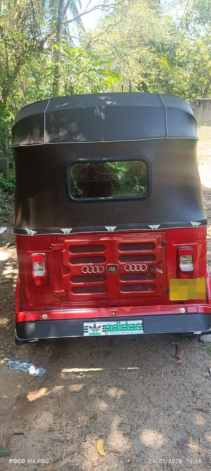 Bajaj Three Wheel 2015 - பயன்படுத்தப்பட்டது முச்சக்கர வண்டி sale in Sri Lanka - patpat.lk