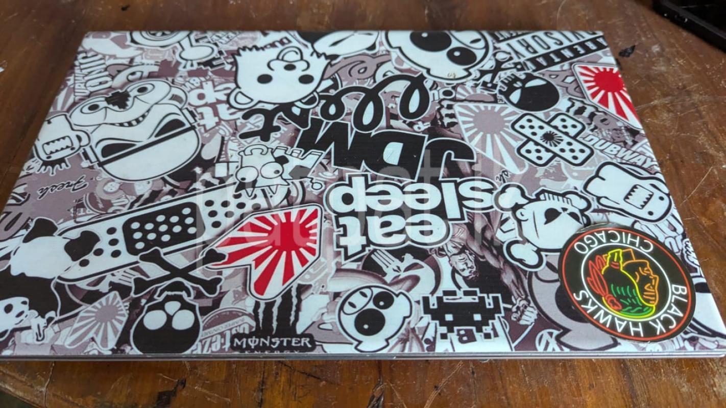 Advertisement image 2