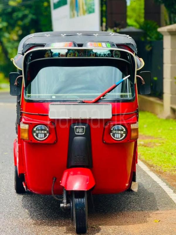 Bajaj Three Wheel 2013 - பயன்படுத்தப்பட்டது முச்சக்கர வண்டி sale in Sri Lanka - patpat.lk