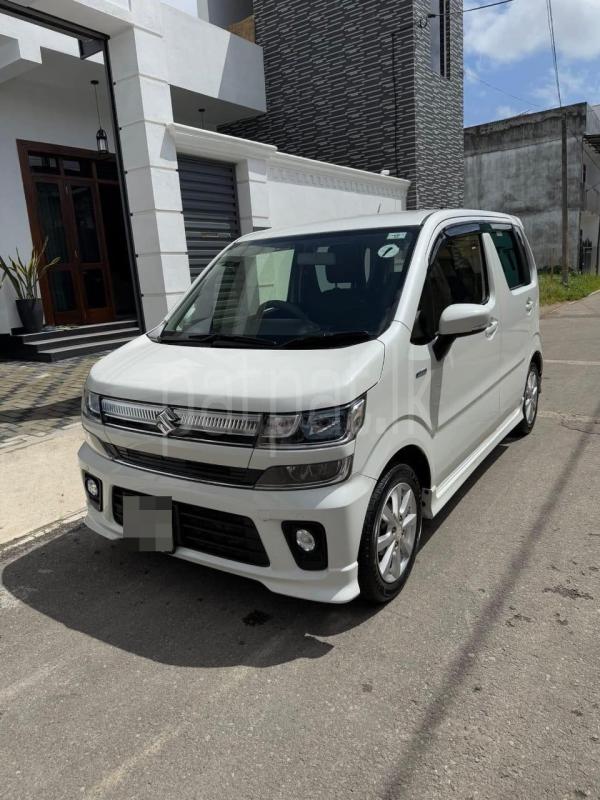 Suzuki Wagon R 2018 - பயன்படுத்தப்பட்டது கார் sale in Sri Lanka - patpat.lk