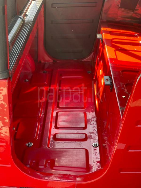 Advertisement image 4