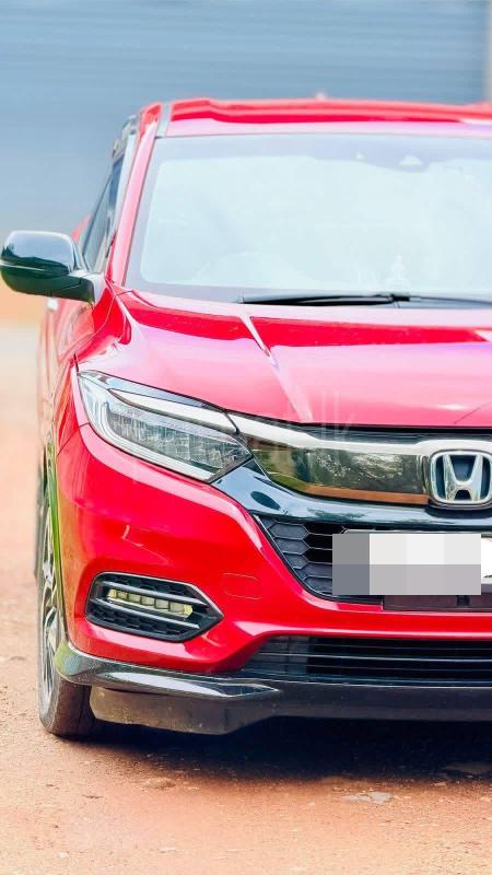 Honda Vezel 2018 - மறுசீரமைக்கப்பட்டது SUV sale in Sri Lanka - patpat.lk