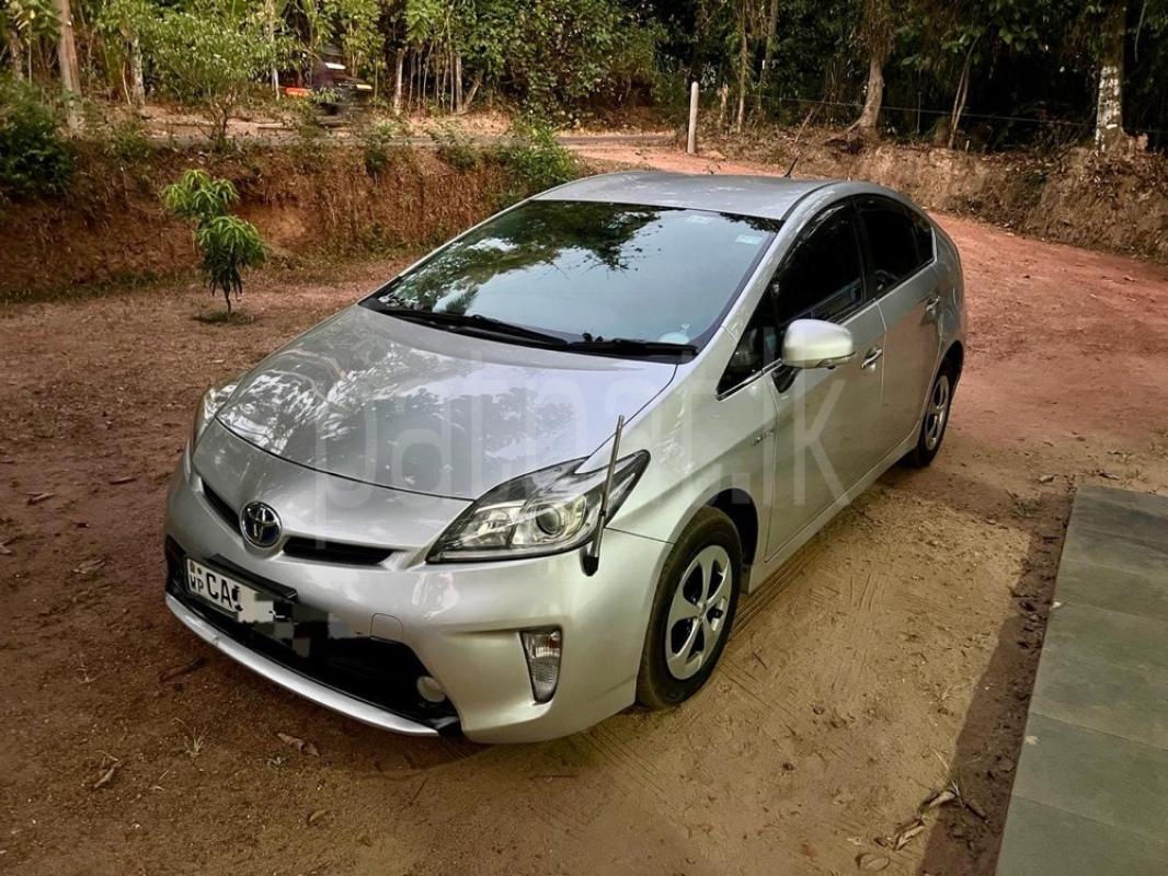 Toyota Prius 2013 - Used Car sale in Sri Lanka - patpat.lk