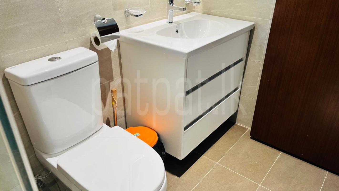Luxury Apartment for Rent in Slave Island (Colombo 02)
