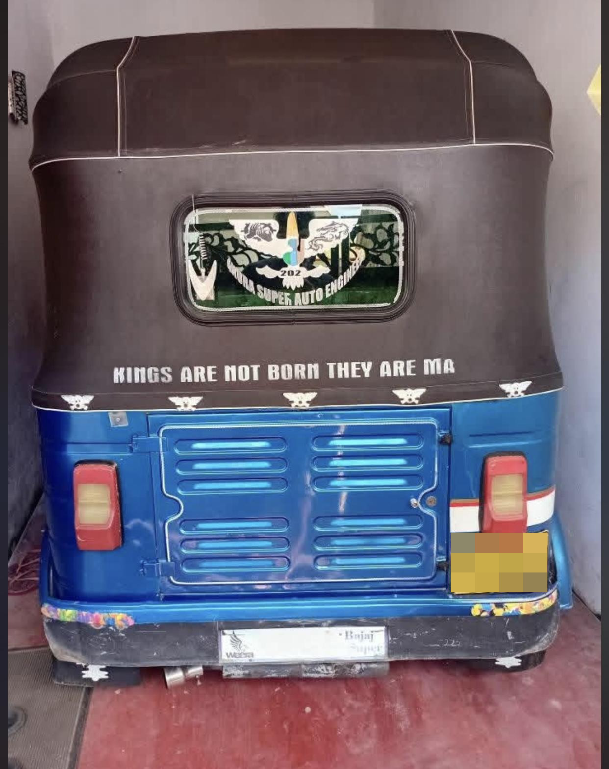 Bajaj Three Wheel 2012 - பயன்படுத்தப்பட்டது முச்சக்கர வண்டி sale in Sri Lanka - patpat.lk