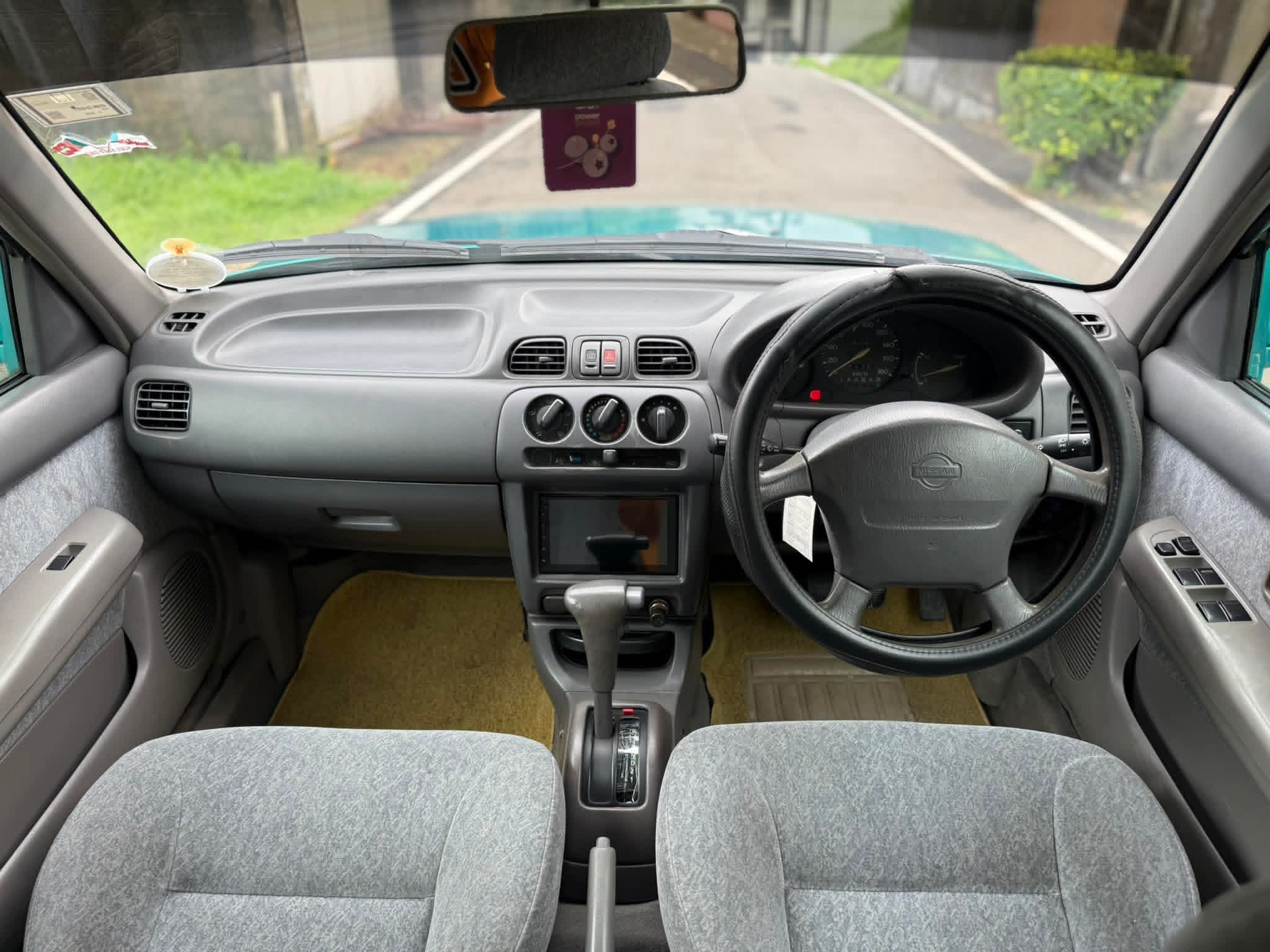 Nissan March 1999 - பயன்படுத்தப்பட்டது கார் sale in Sri Lanka - patpat.lk