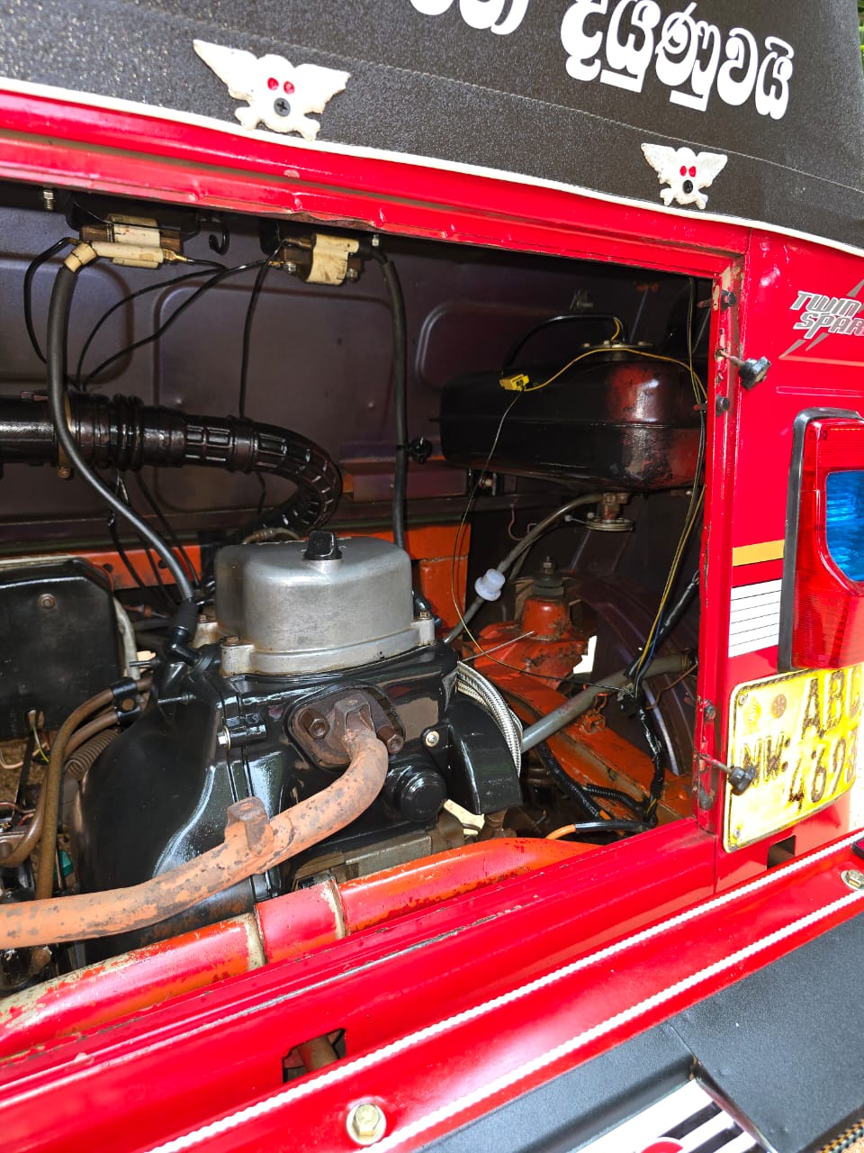 Bajaj Three Wheel 2015 - Used Three wheeler sale in Sri Lanka - patpat.lk