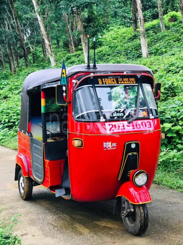 Bajaj 2 stroke 1997 - பயன்படுத்தப்பட்டது முச்சக்கர வண்டி sale in Sri Lanka - patpat.lk