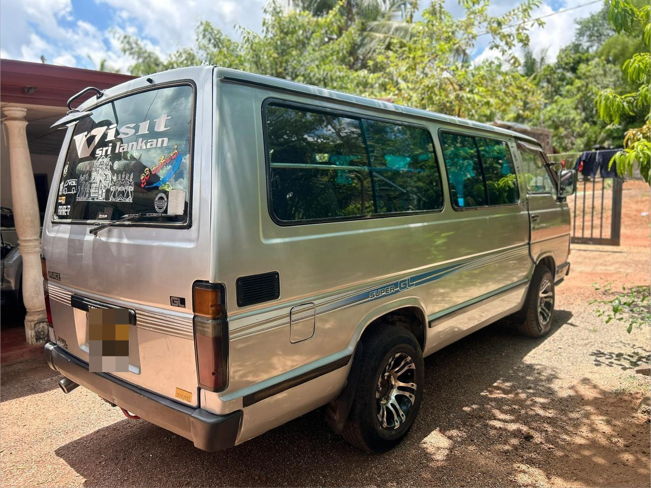 Toyota Hiace 1988 - Used Van sale in Sri Lanka - patpat.lk