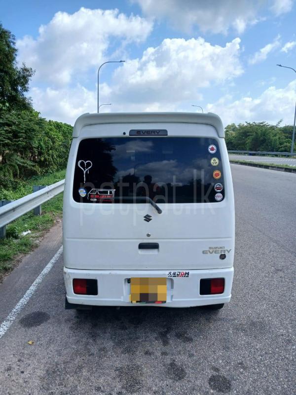 Advertisement image 3