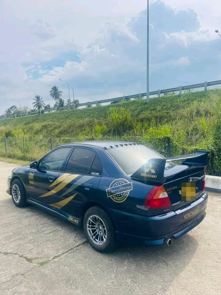 Mitsubishi Lancer 2002 - Used Car sale in Sri Lanka - patpat.lk