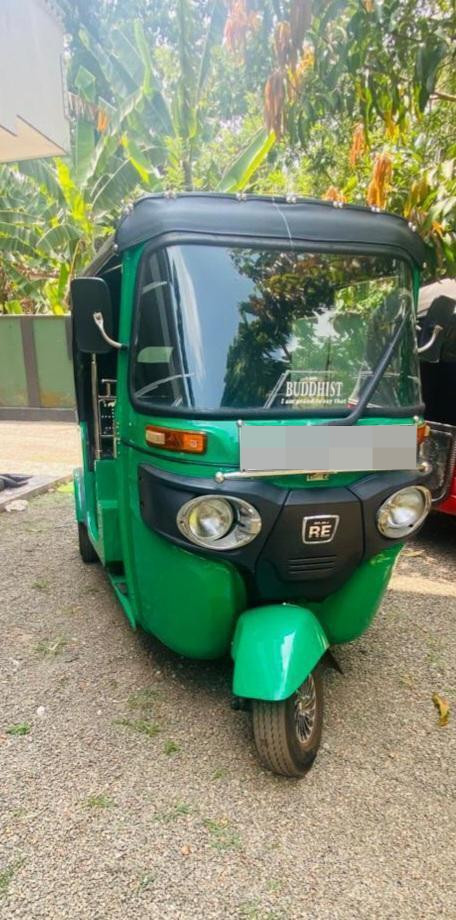 Bajaj Three Wheel 2015 - භාවිතා කරන ලද ත්‍රිරෝද රථය sale in Sri Lanka - patpat.lk