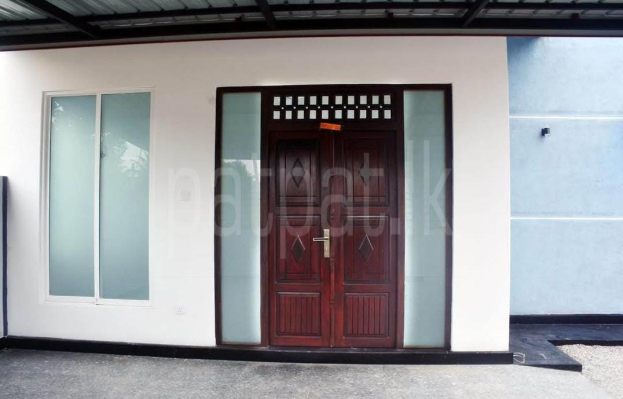 House for Sale in Kirindiwela