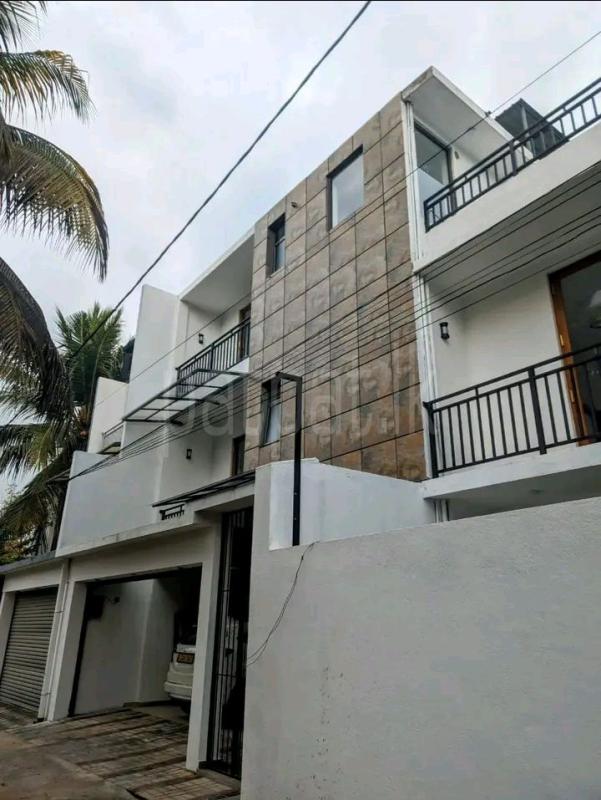 House for Sale in Mahabage ads-image-1