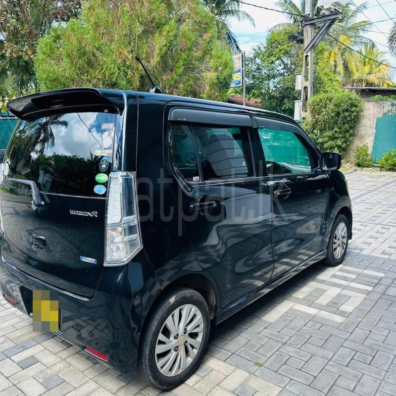 Suzuki Wagon R 2017 - பயன்படுத்தப்பட்டது கார் sale in Sri Lanka - patpat.lk