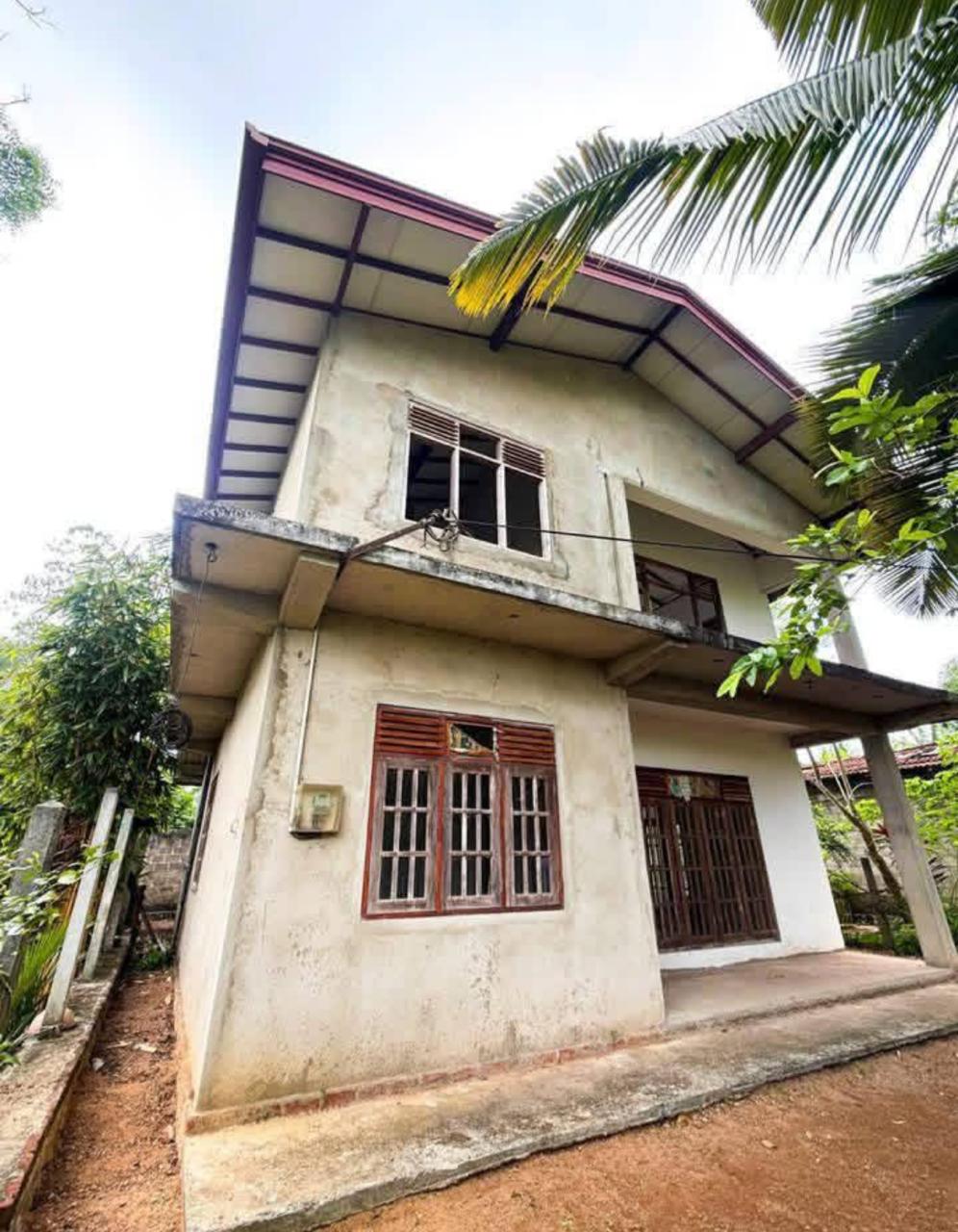 House for Sale in Nittambuwa