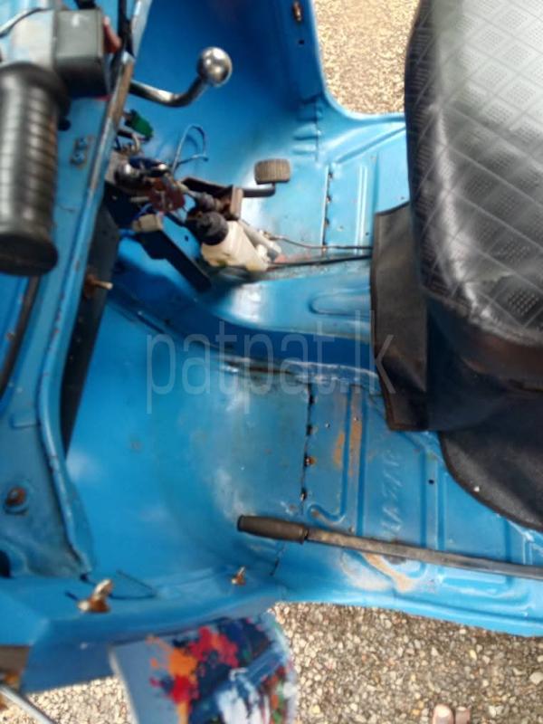 Advertisement image 6