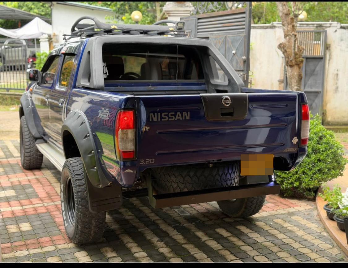 Nissan D22 2001 - பயன்படுத்தப்பட்டது SUV sale in Sri Lanka - patpat.lk