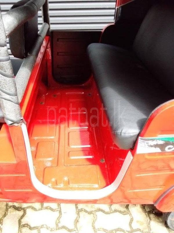 Bajaj 4 stroke 2011 - Used Three wheeler sale in Sri Lanka - patpat.lk