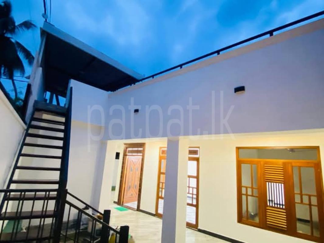 House for Sale in Homagama ads-image-1