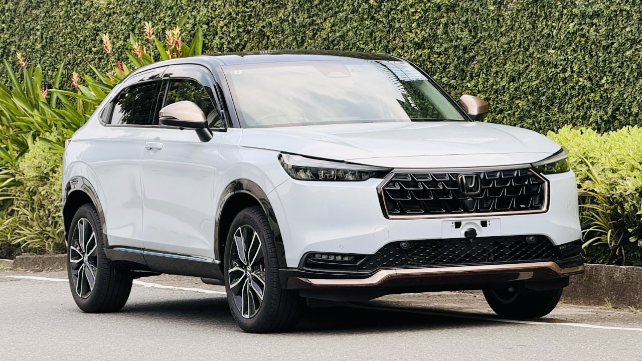 Honda Vezel 2024 ads-image-1