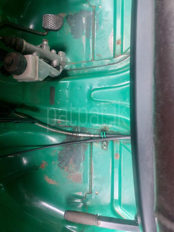 Bajaj 4 stroke 2016 - பயன்படுத்தப்பட்டது முச்சக்கர வண்டி sale in Sri Lanka - patpat.lk