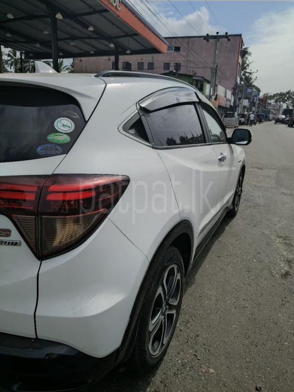 Advertisement image 6