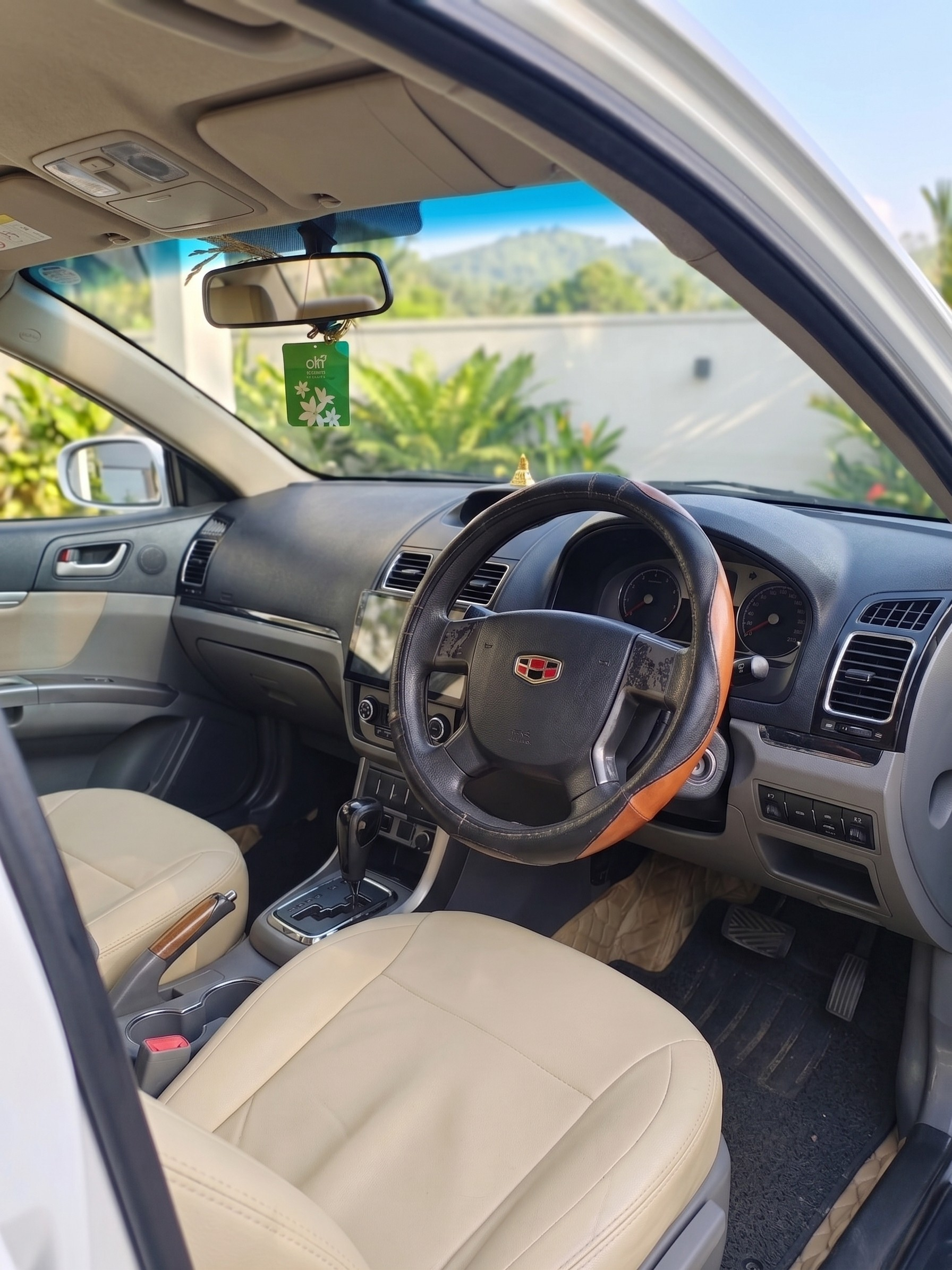 Micro Emgrand 7 2016 - Used Car sale in Sri Lanka - patpat.lk