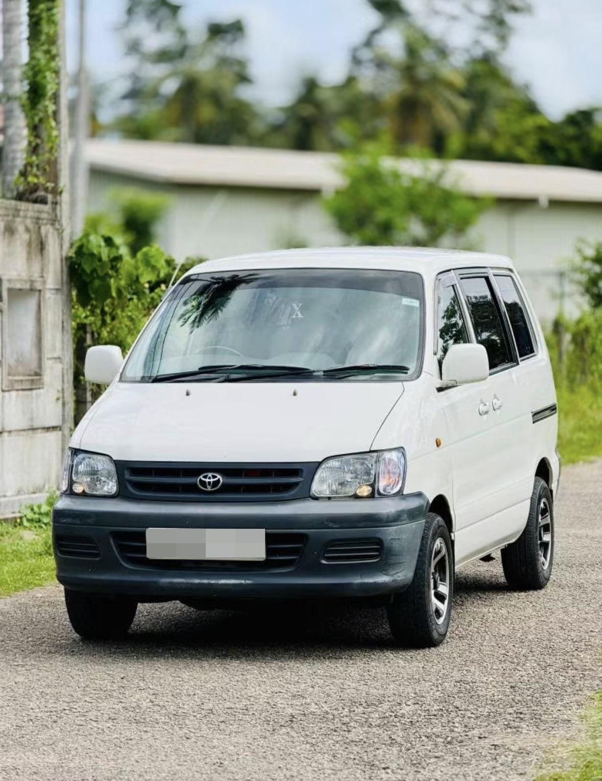 Toyota TownAce 2001 - Used Van sale in Sri Lanka - patpat.lk