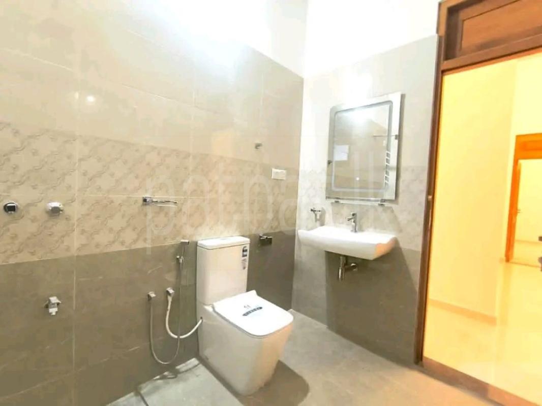 House for Sale in Athurugiriya ads-image-1